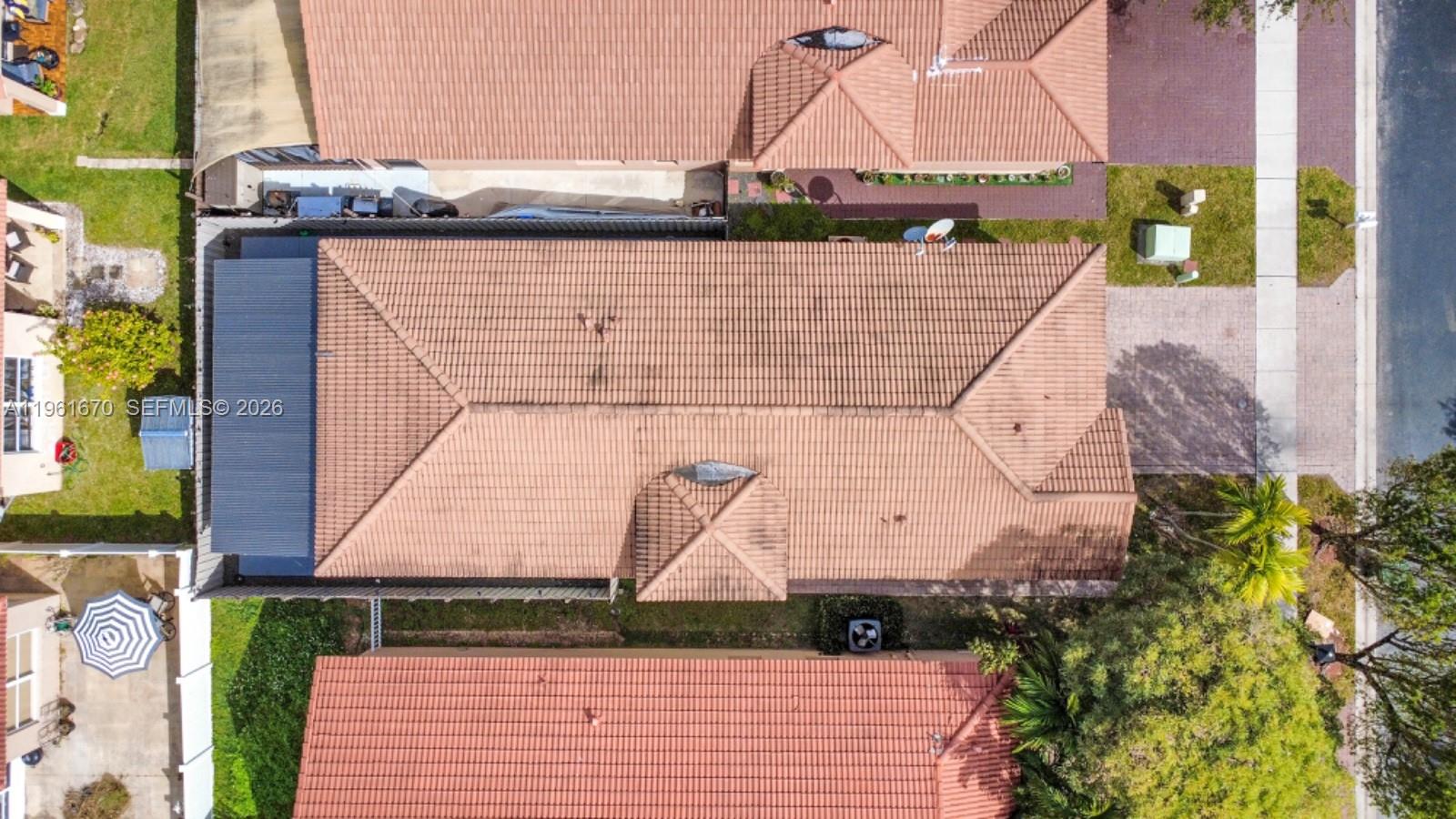 PORTOFINO BAY - Residential