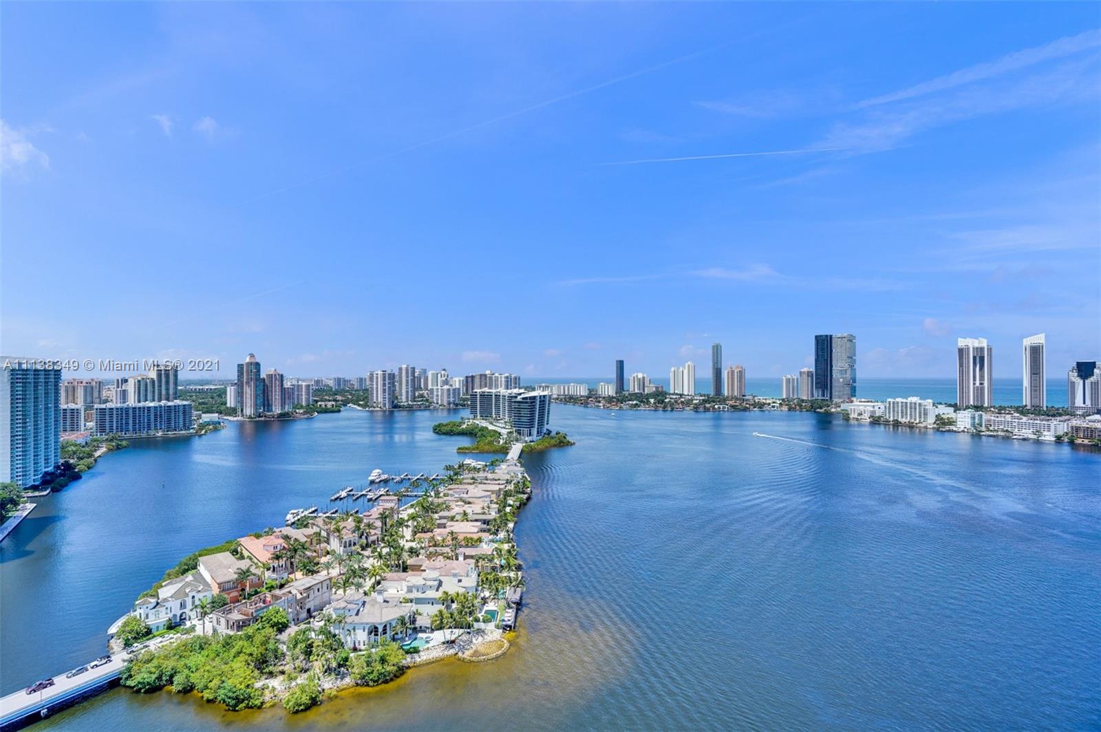3000 ISL BLVD WILLIAMS IS - Residential
