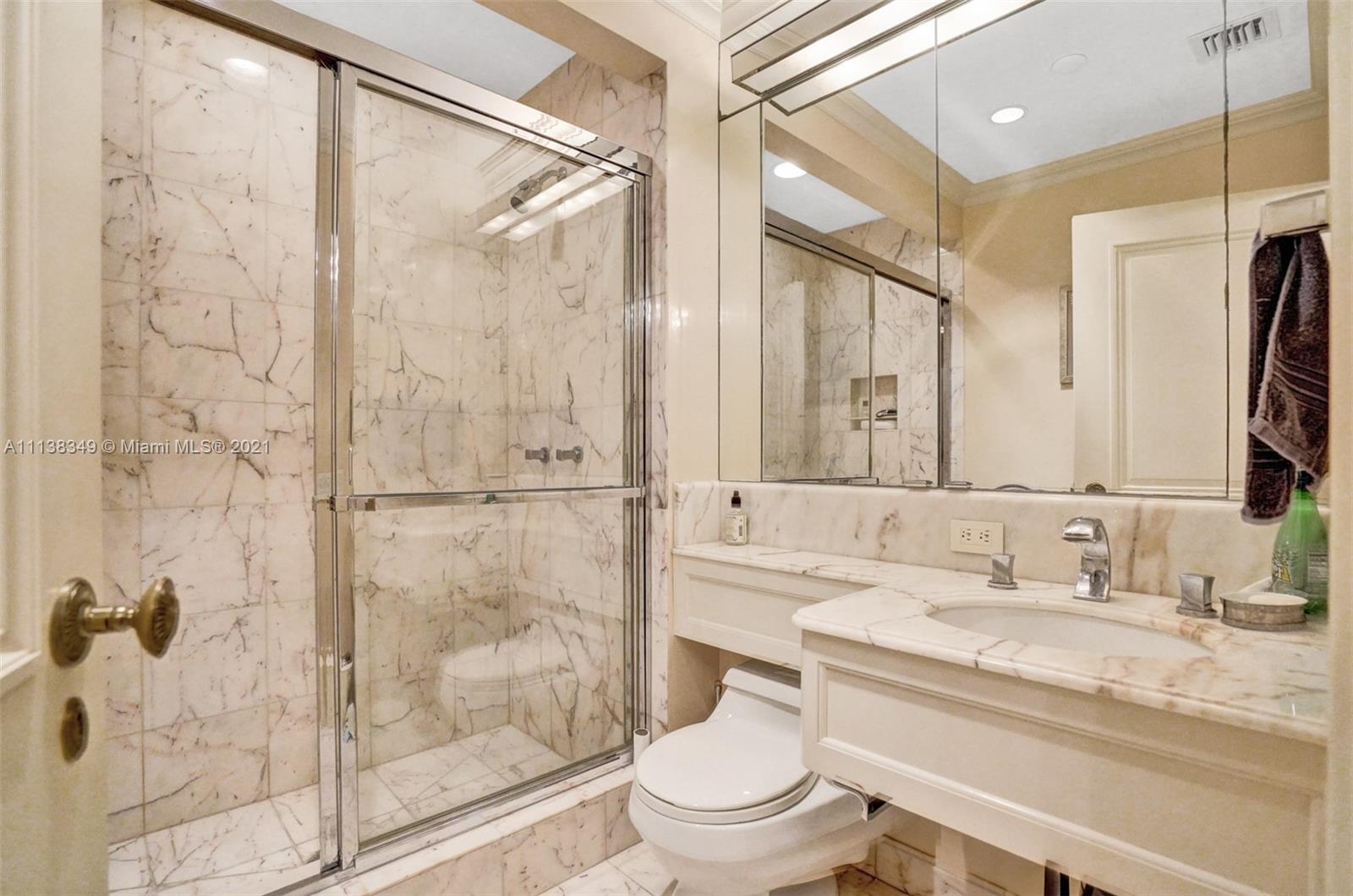 3000 ISL BLVD WILLIAMS IS - Residential
