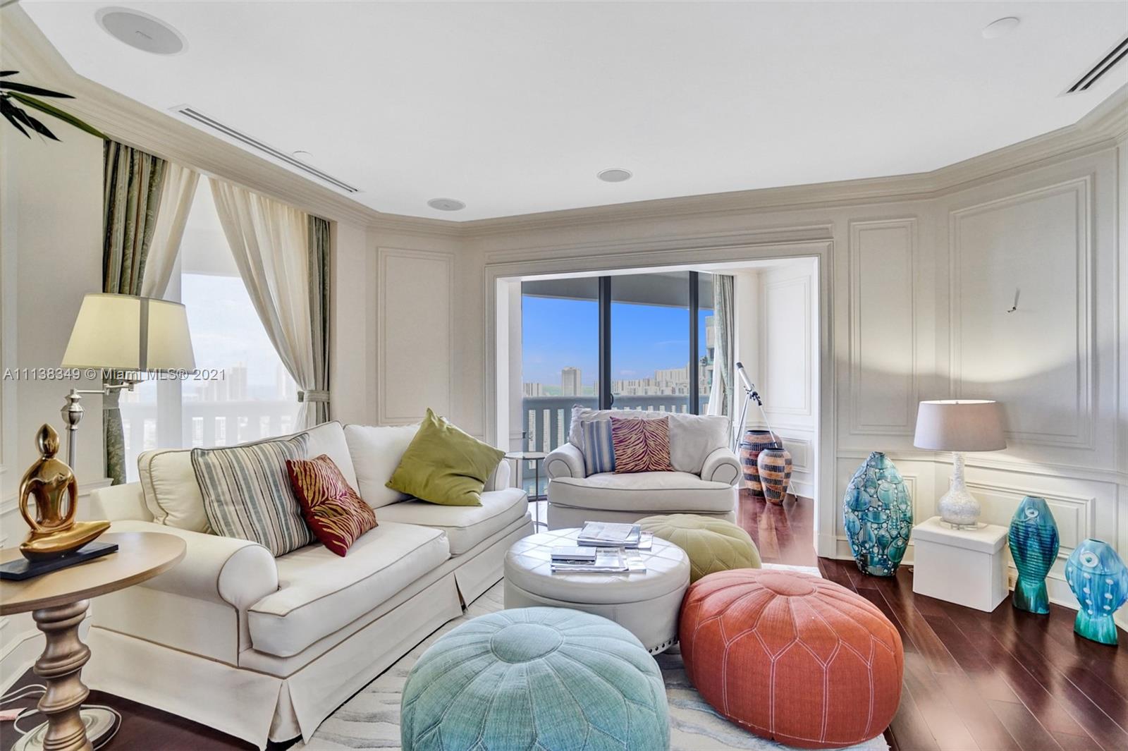 3000 ISL BLVD WILLIAMS IS - Residential
