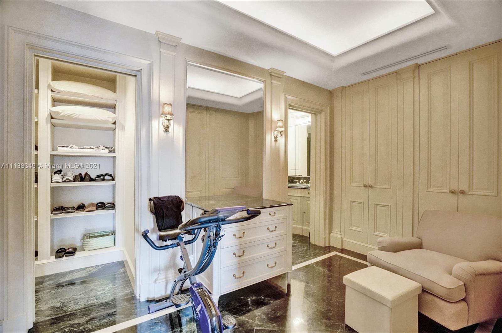 3000 ISL BLVD WILLIAMS IS - Residential