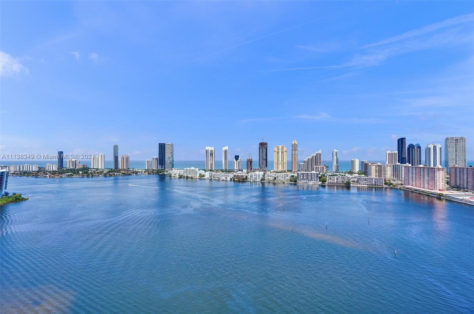 3000 ISL BLVD WILLIAMS IS - Residential