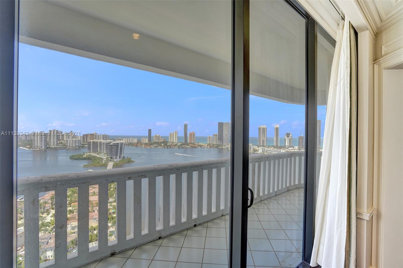 3000 ISL BLVD WILLIAMS IS - Residential