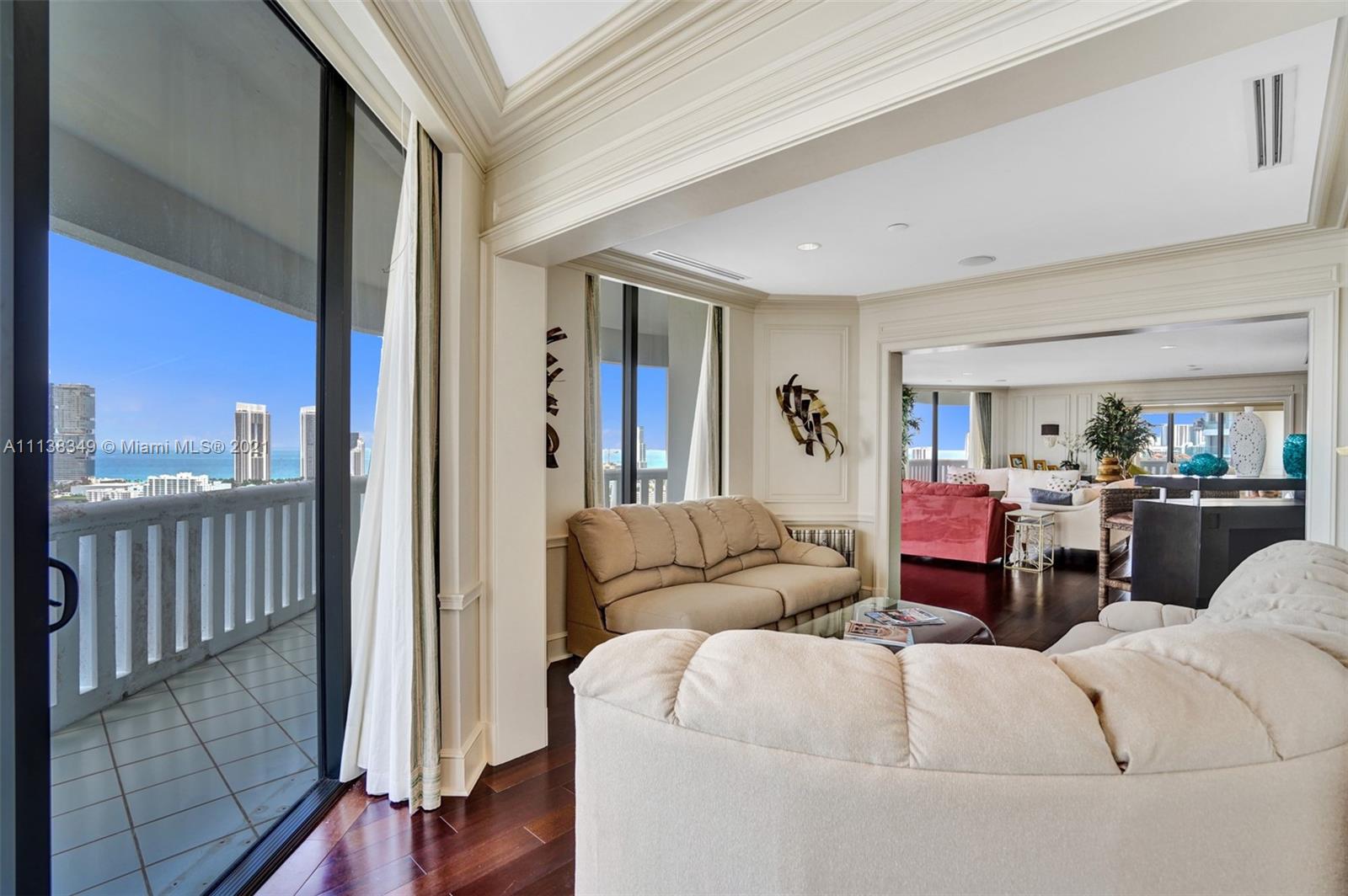 3000 ISL BLVD WILLIAMS IS - Residential