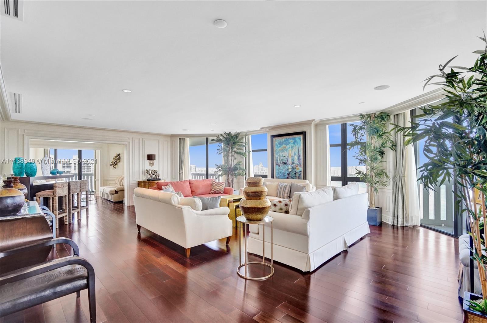 3000 ISL BLVD WILLIAMS IS - Residential
