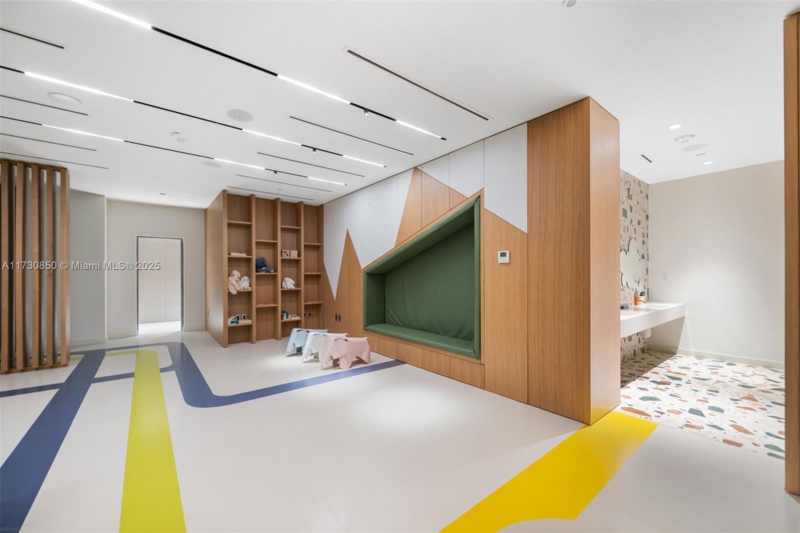 Aston Martin Residences - Residential