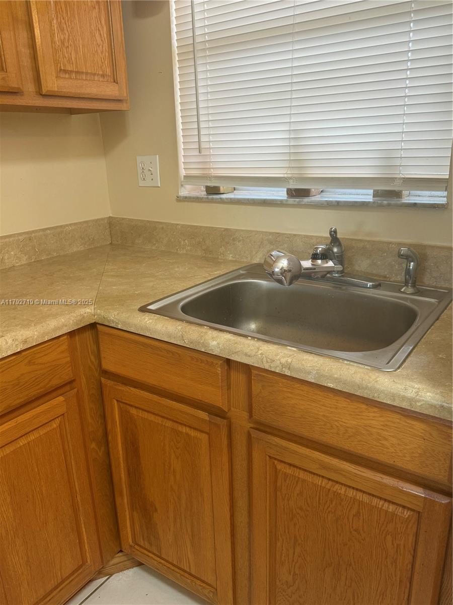 SUNRISE LAKES 63 CONDO - Residential