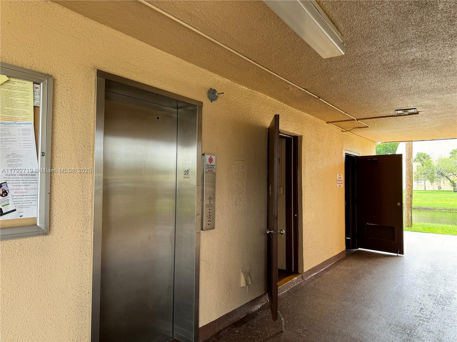 SUNRISE LAKES 63 CONDO - Residential