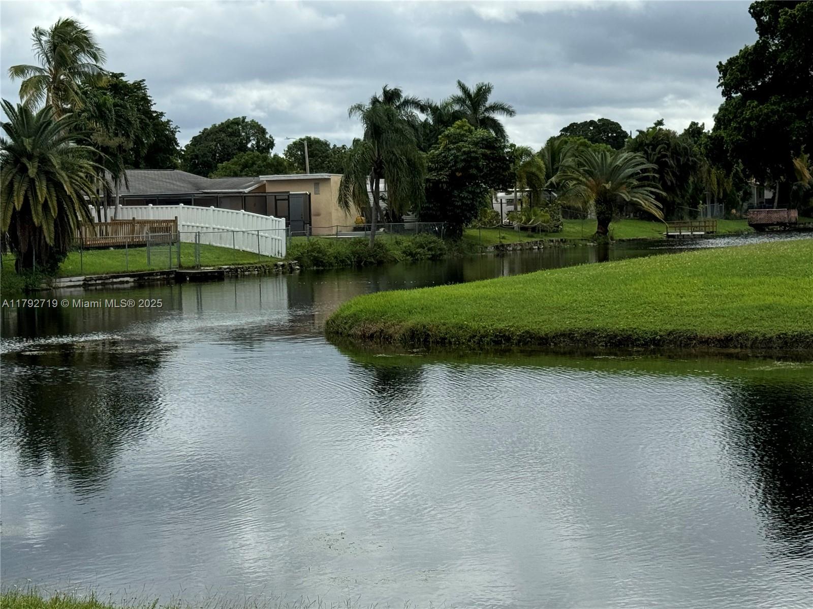 SUNRISE LAKES 63 CONDO - Residential