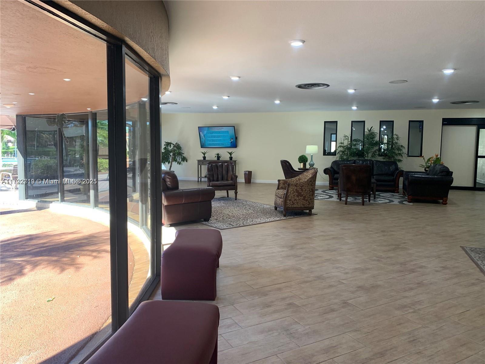 SUNRISE LAKES 63 CONDO - Residential