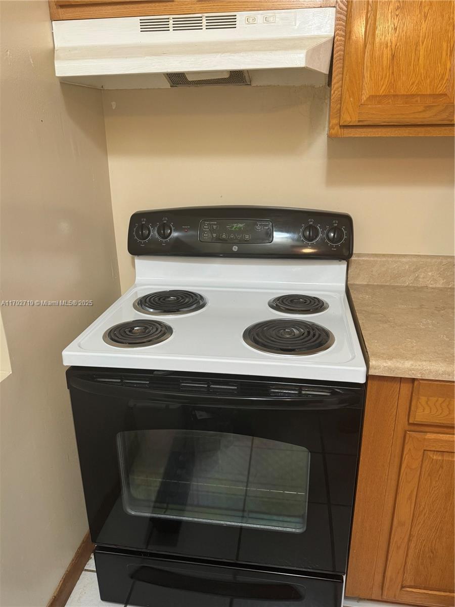 SUNRISE LAKES 63 CONDO - Residential