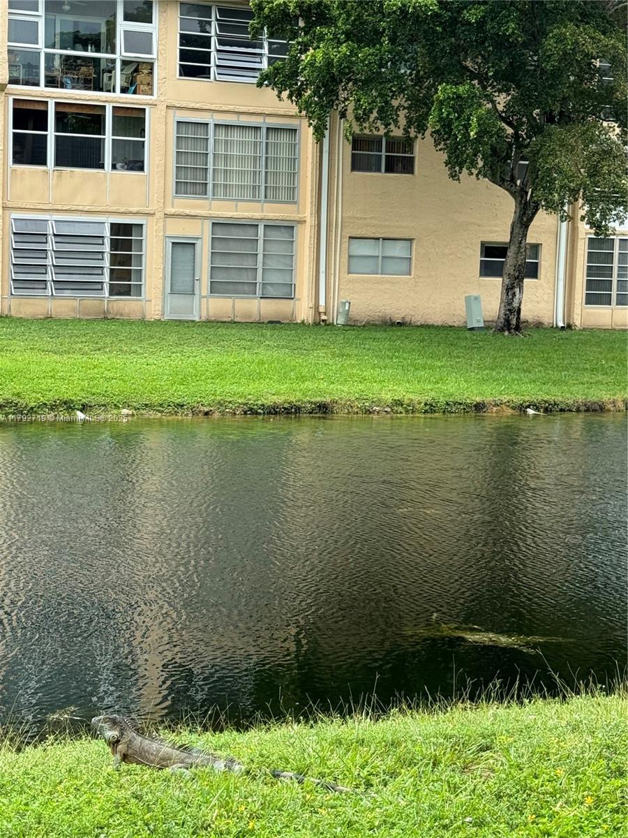 SUNRISE LAKES 63 CONDO - Residential