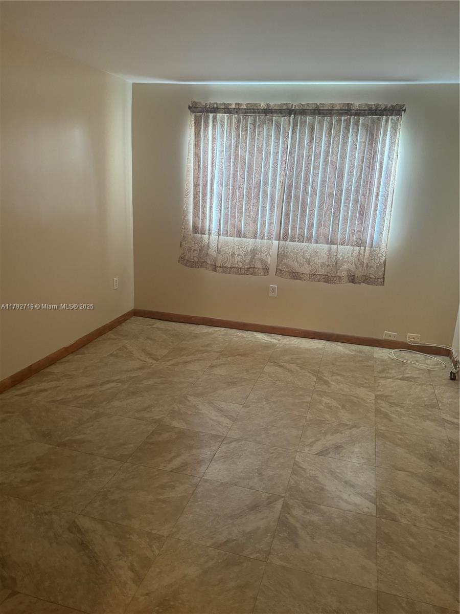 SUNRISE LAKES 63 CONDO - Residential