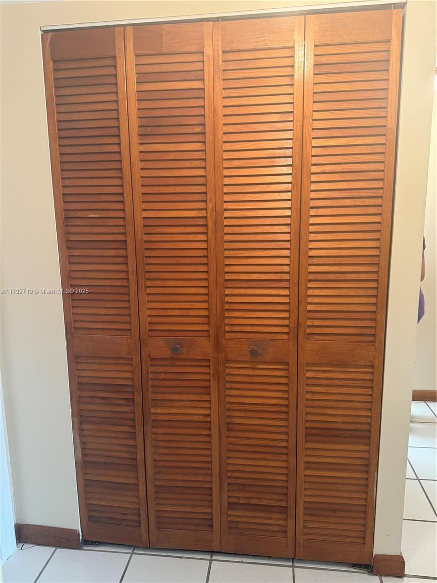 SUNRISE LAKES 63 CONDO - Residential