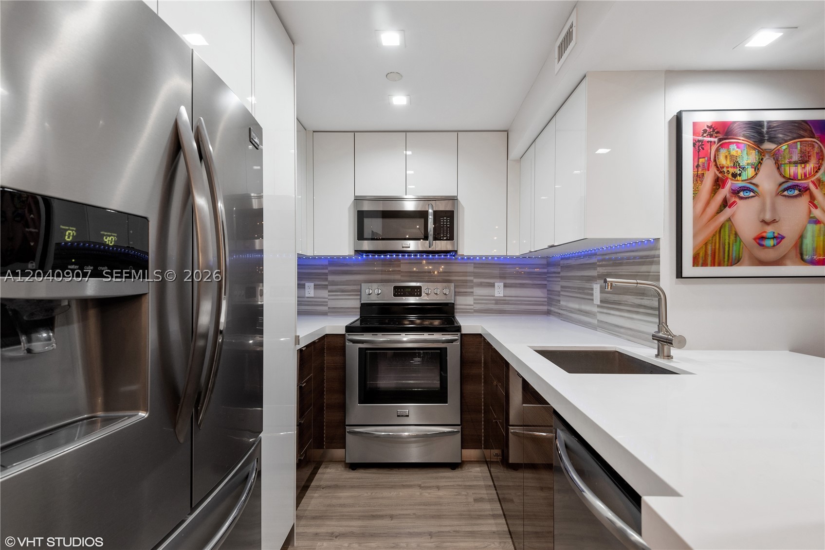 1200 West Ave 1005