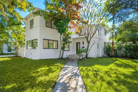 600 NE 57th St Miami FL 33137