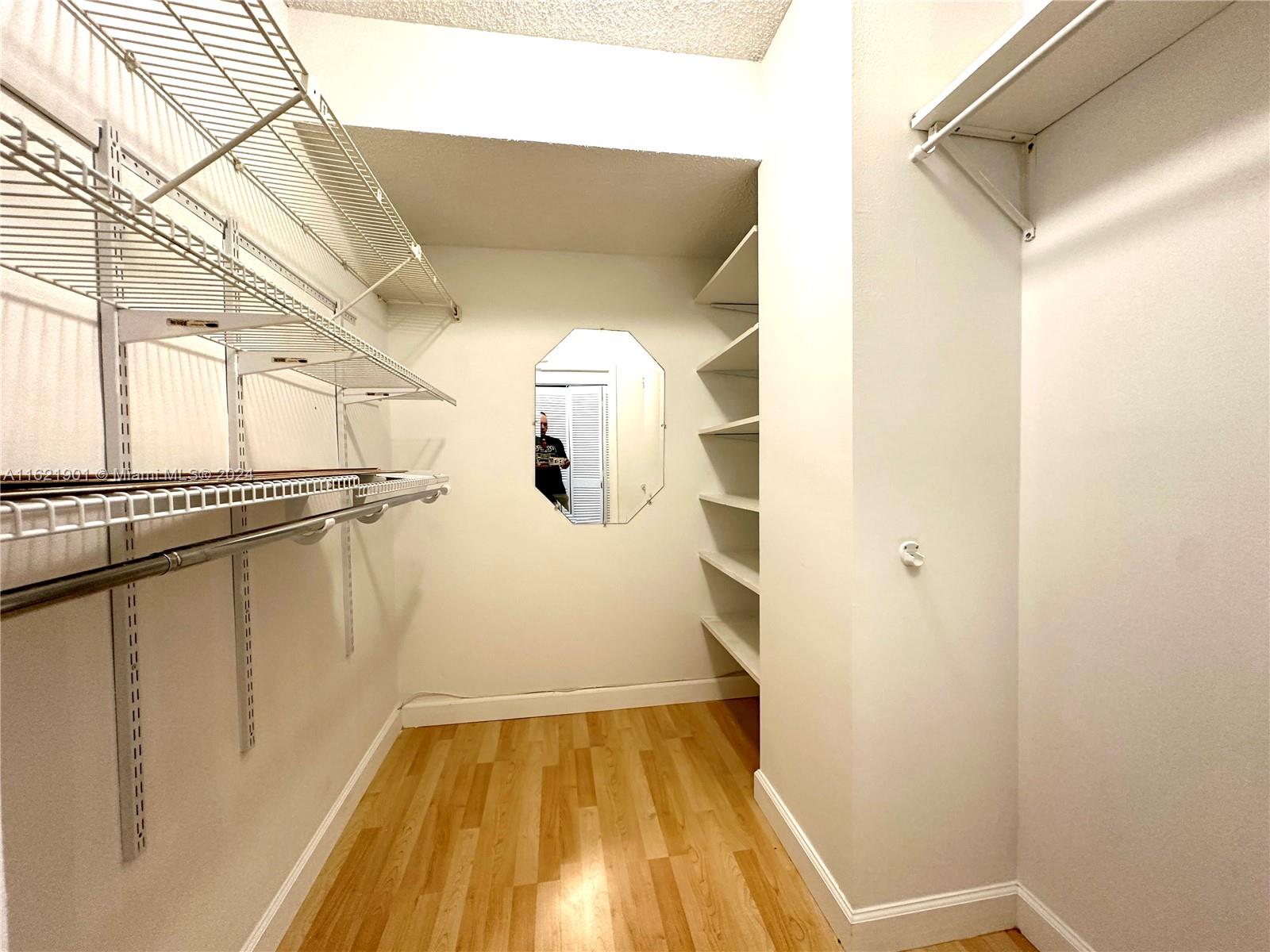 OLYMPUS CONDO PHASE - Residential