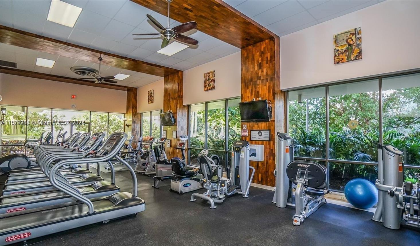 OLYMPUS CONDO PHASE - Residential