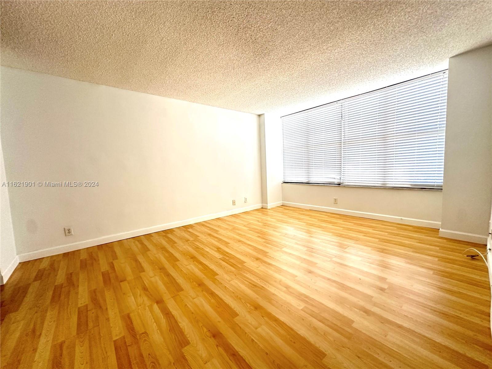 OLYMPUS CONDO PHASE - Residential