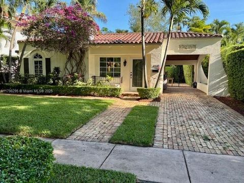 Photo of 410 Navarre Ave, Coral Gables, FL 33134 (MLS # A11798295)