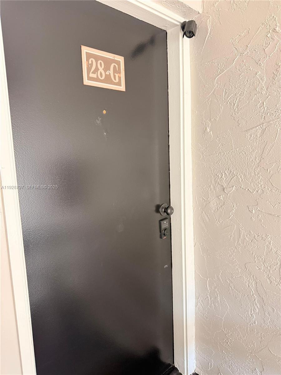 ARBOR KEYS CONDO - Residential Lease