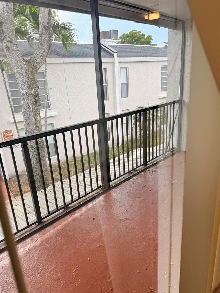 ARBOR KEYS CONDO - Residential Lease