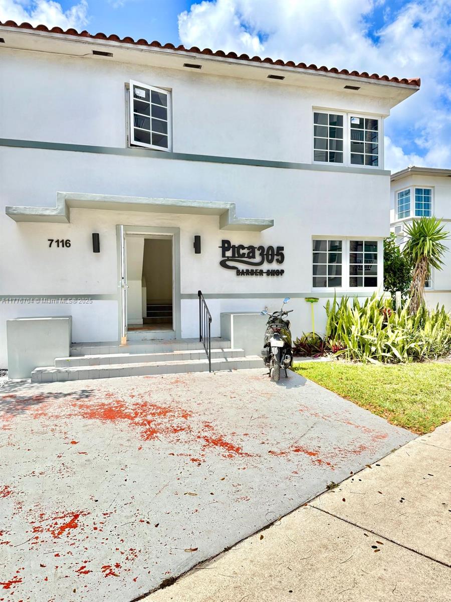 Rental Property at 7116 Bay Dr 3, Miami Beach, Miami-Dade County, Florida - Bathrooms: 1  - $1,650 MO.