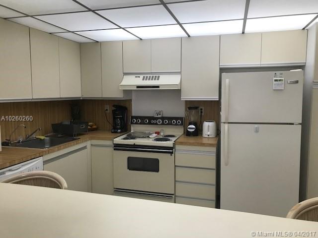 THE CLIPPER AT BISCAYNE C - Residential Lease