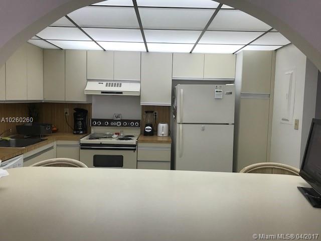 THE CLIPPER AT BISCAYNE C - Residential Lease