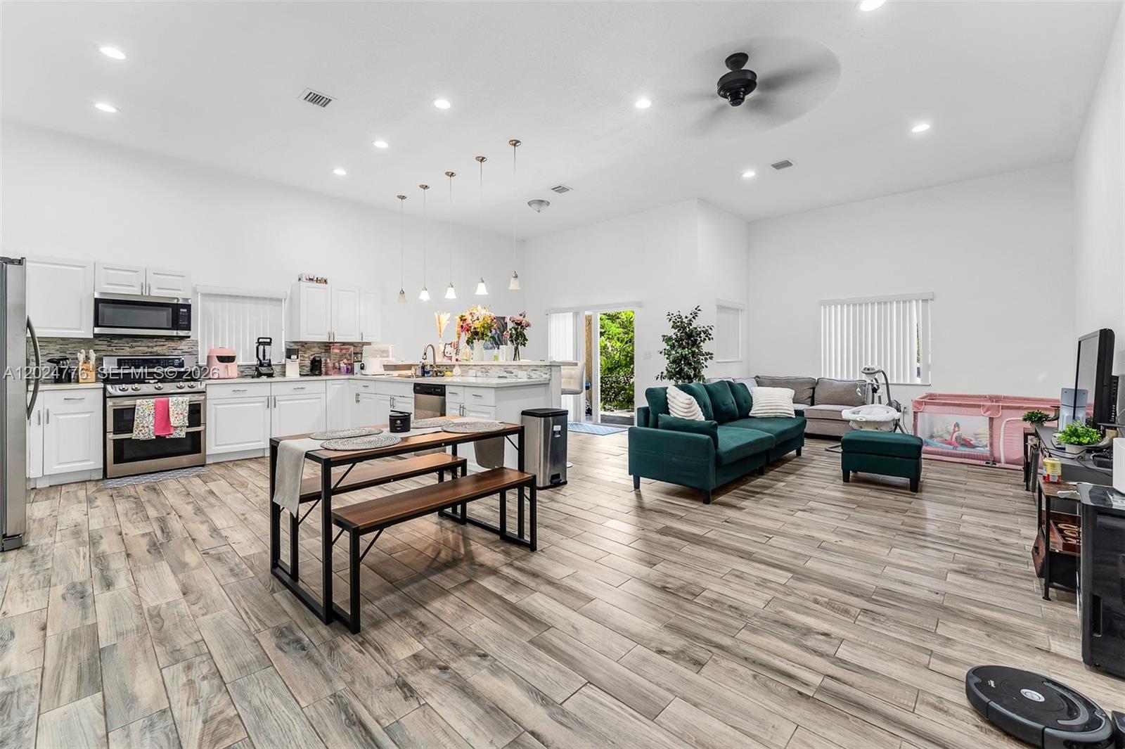 2804 Washington Dr