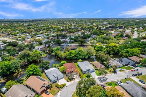 Tiny photo for 2804 Washington Dr, Fort Lauderdale, FL 33311 (MLS # A12024776)