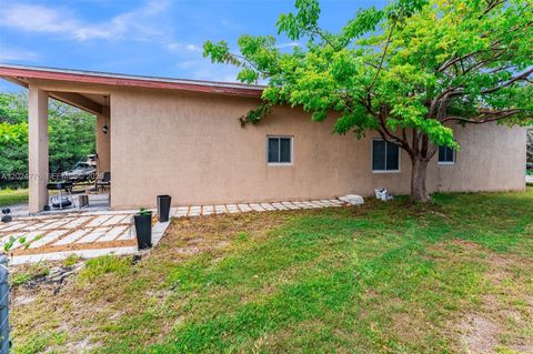 Tiny photo for 2804 Washington Dr, Fort Lauderdale, FL 33311 (MLS # A12024776)