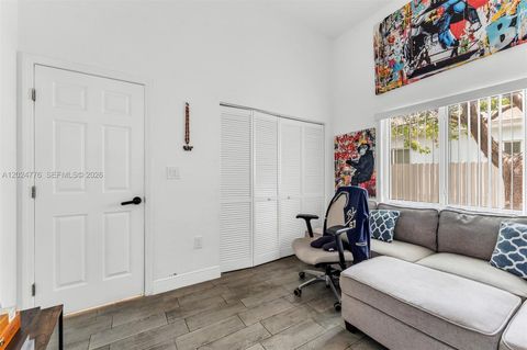 Tiny photo for 2804 Washington Dr, Fort Lauderdale, FL 33311 (MLS # A12024776)