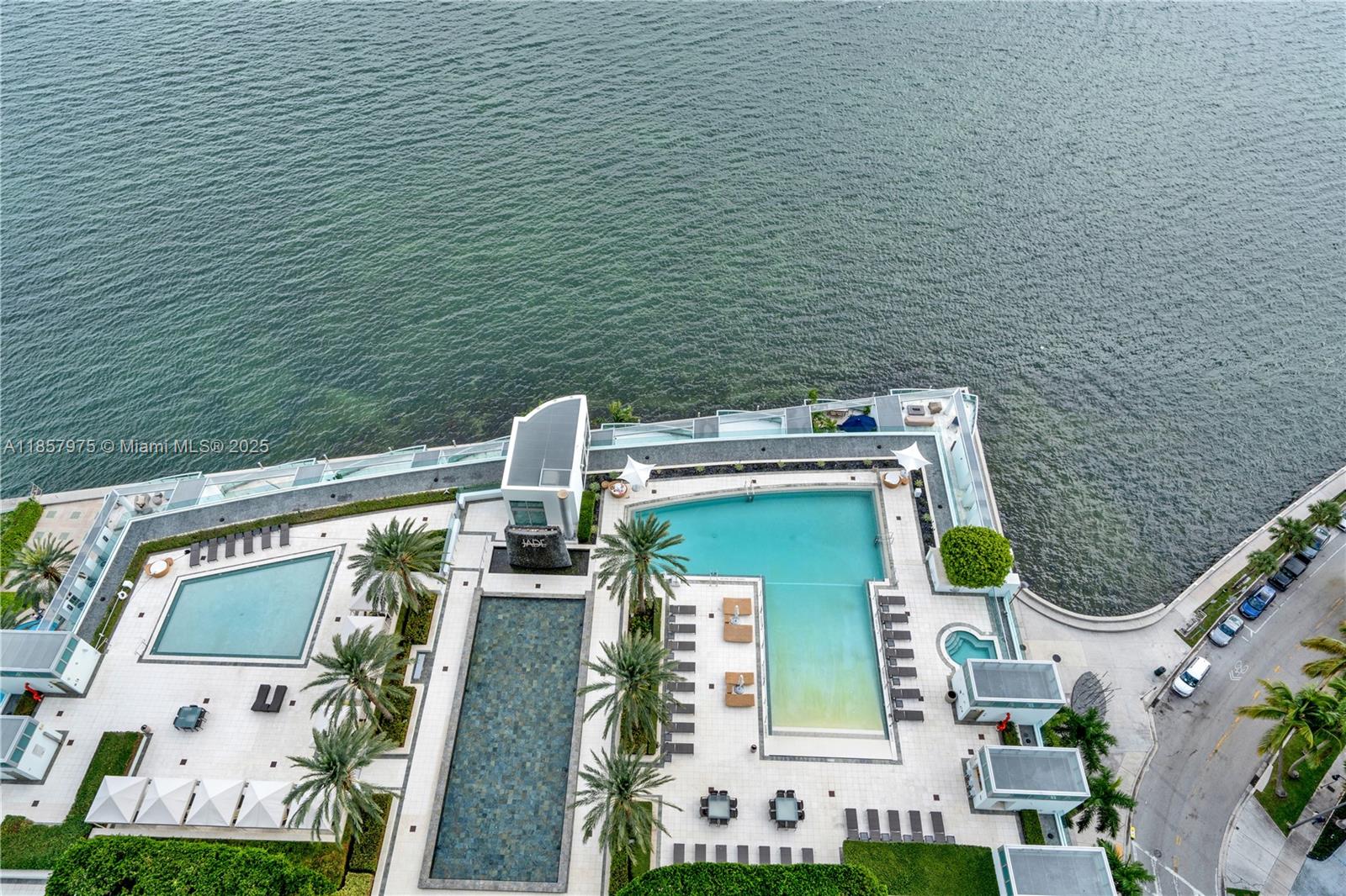 JADE RESIDENCES AT BRICKE - Residential