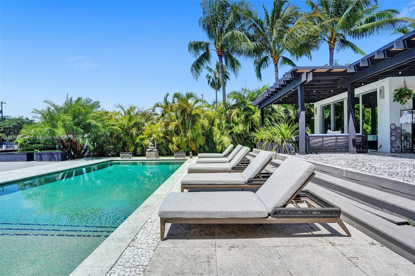 NORMANDY GOLF COURSE - Residential