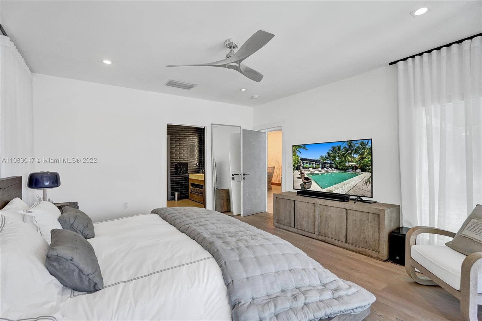 NORMANDY GOLF COURSE - Residential