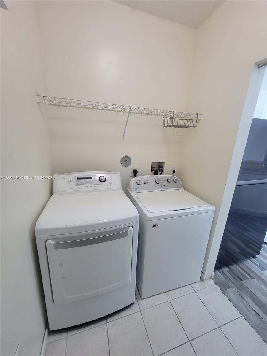 EL-AD VILLAGGIO CONDO BLD - Residential