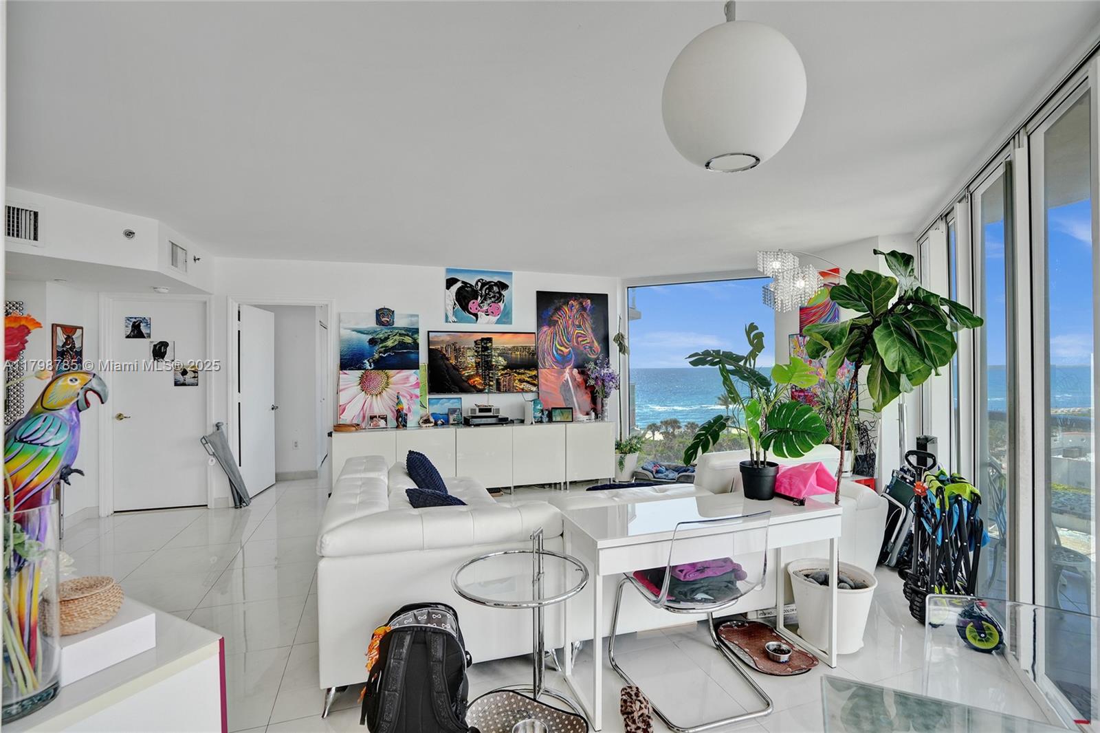 ST TROPEZ OCEAN CONDO - Residential