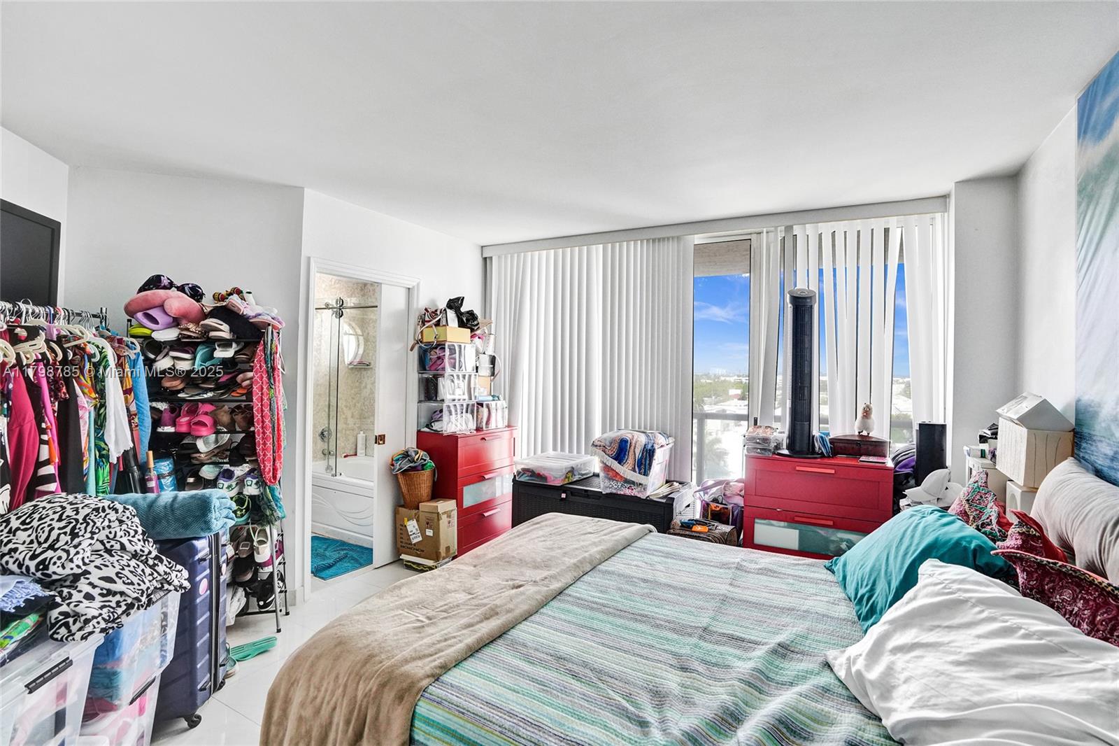 ST TROPEZ OCEAN CONDO - Residential