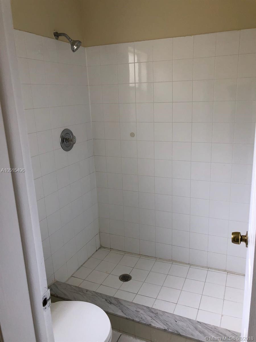 ARBOR KEYS CONDO - Residential Lease