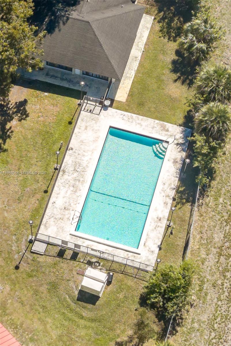 MILLER GARDENS CONDO - Residential