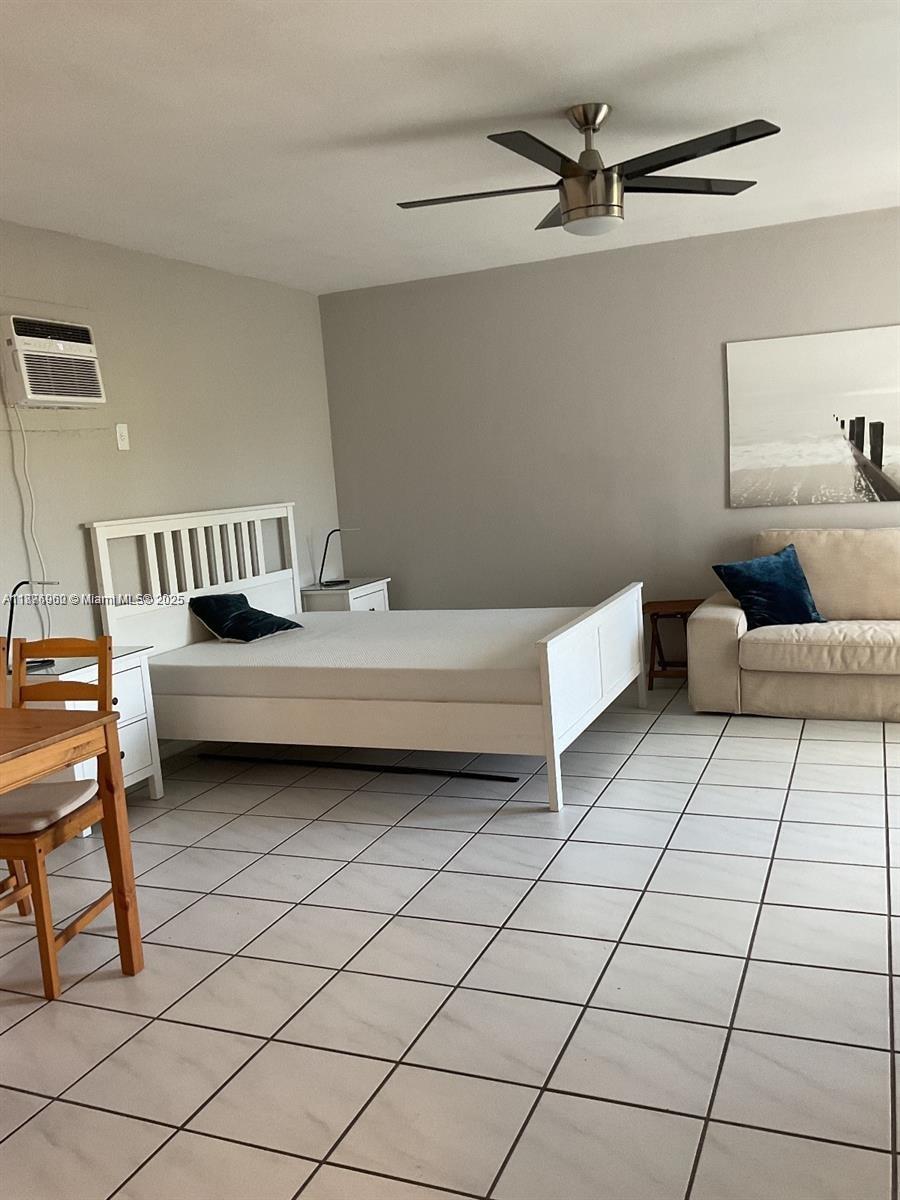 ISLE OF VENICE APTS INC C - Residential Lease