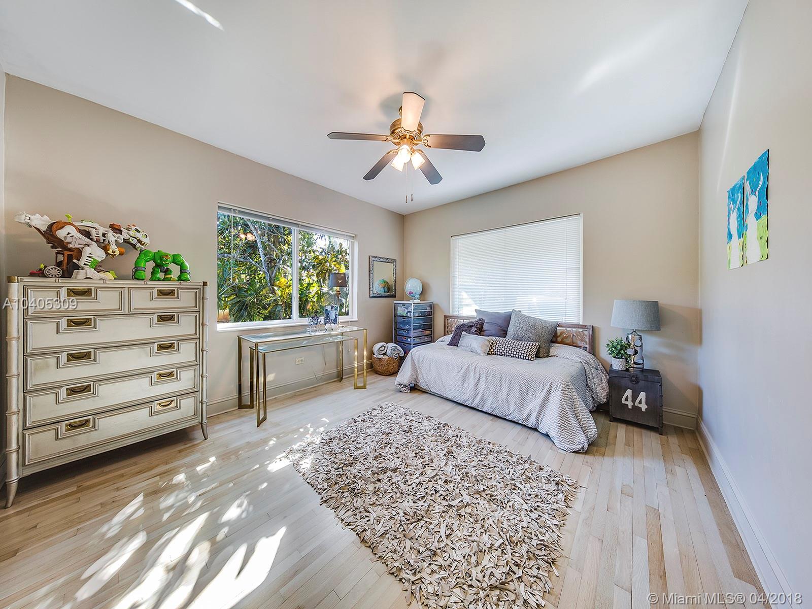 GRIFFING BISCAYNE PARK ES - Residential