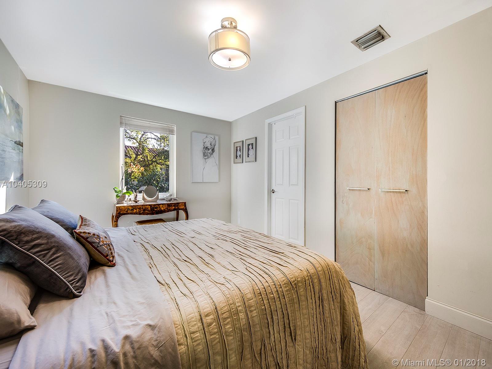 GRIFFING BISCAYNE PARK ES - Residential