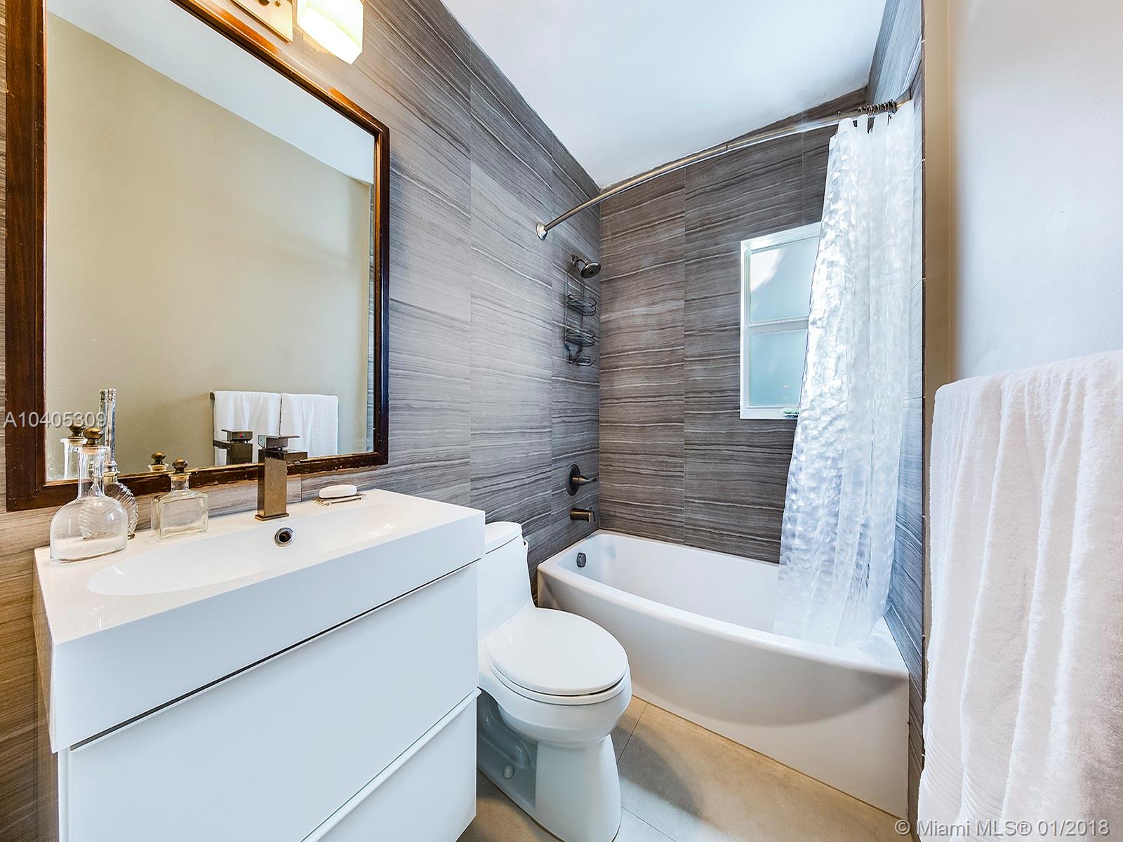 GRIFFING BISCAYNE PARK ES - Residential