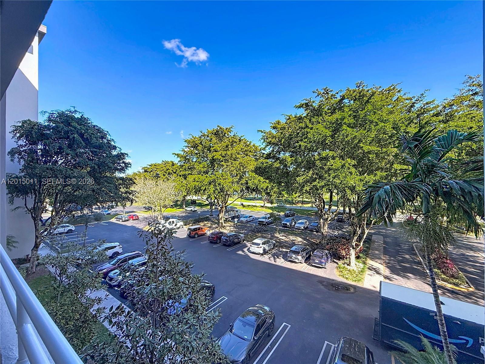 NO 60 PALM-AIRE COUNTRY C - Residential Lease