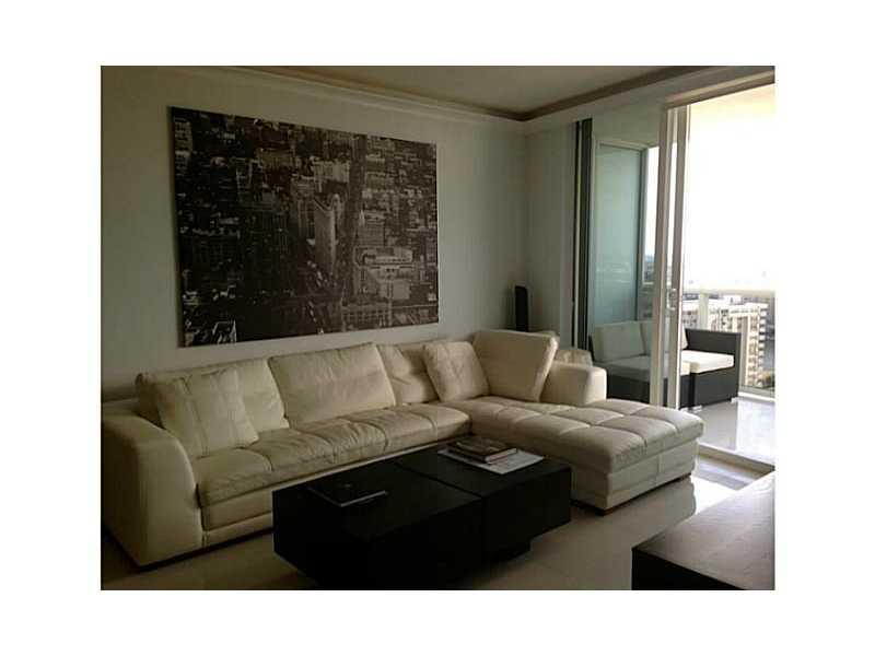 GREAT LOCATION .FULLY FURNISHED UNIT AT THIS RESORT STYLE LIVING IN THE HEART OF HALLANDALE. GRANITE COUNTER TOPS IN EUROPEAN KITCHEN. THE GYM IS 50,000SQ FT AND YOU WILL BE PAMPERED AT THE LUXURIOUS SPA.