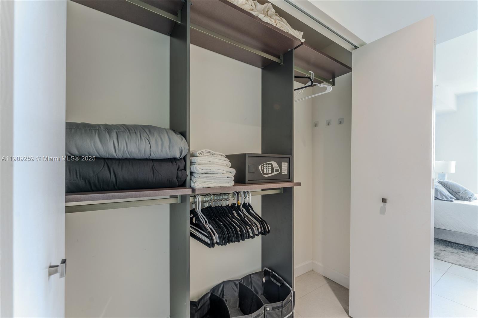 5350 PARK CONDO - Residential