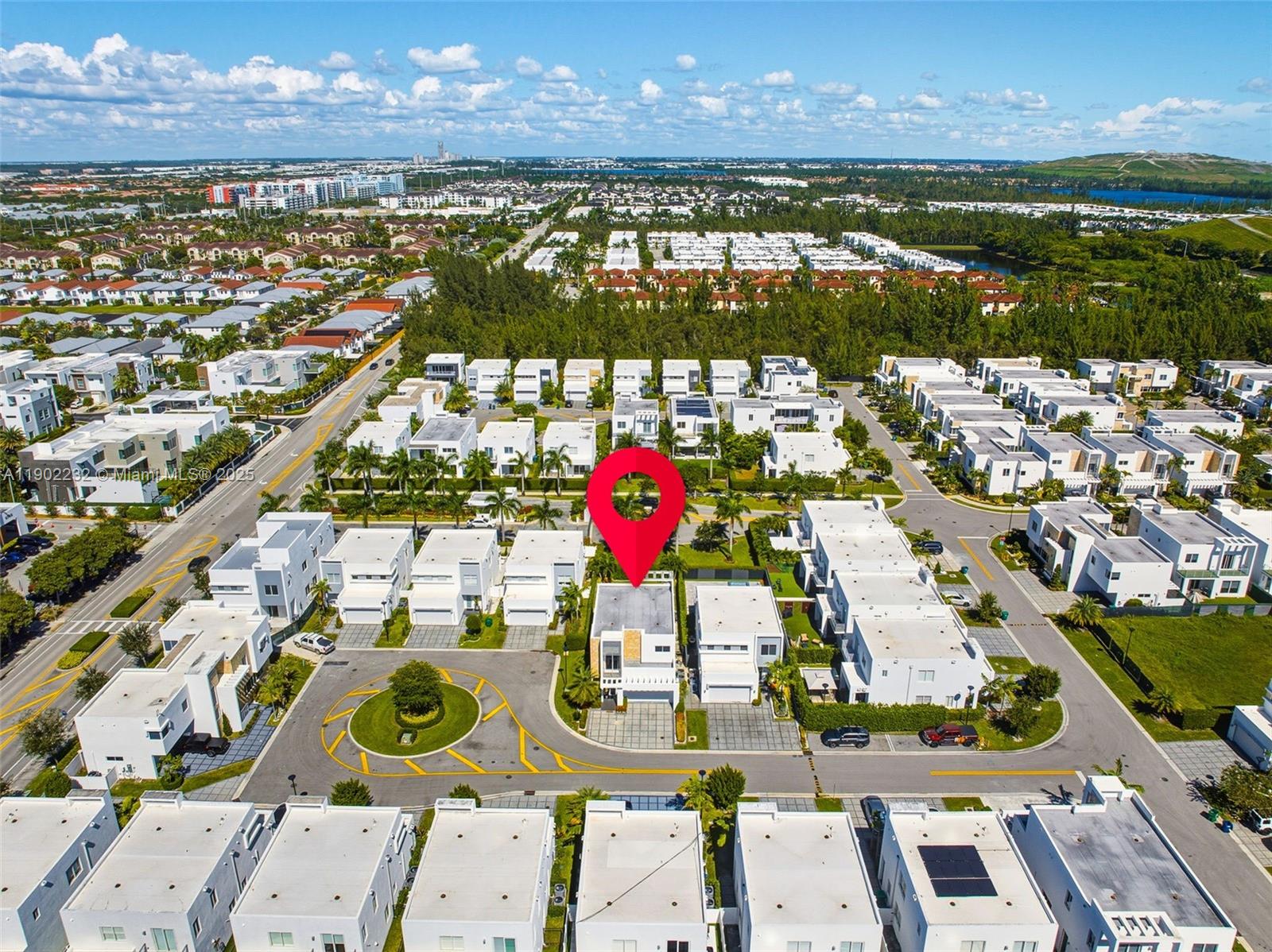 DORAL PALMS SOUTH - Residential