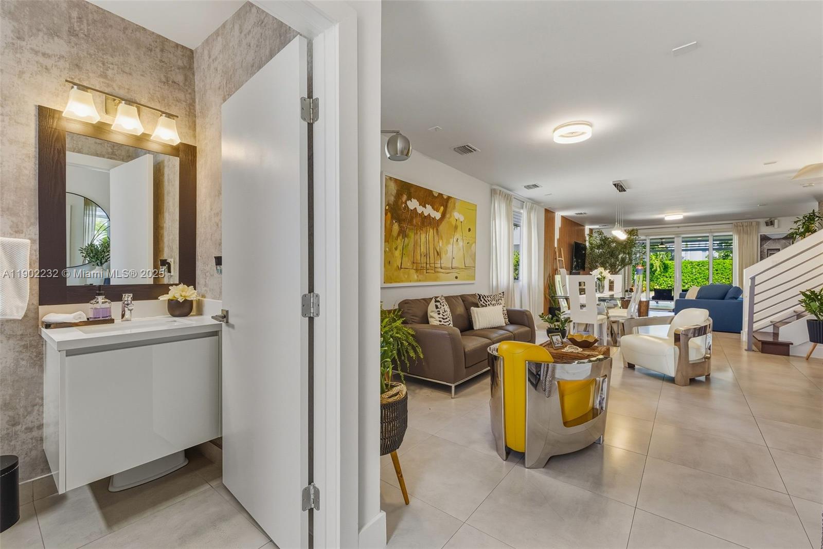 DORAL PALMS SOUTH - Residential